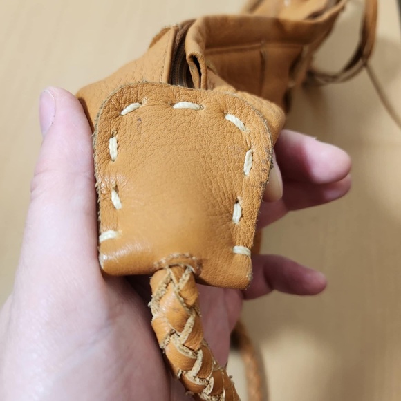 FATTO A MANO By Carlos Falchi Leather Crecent Moon Whip Stitch Hobo Sling Bag - Picture 3 of 12